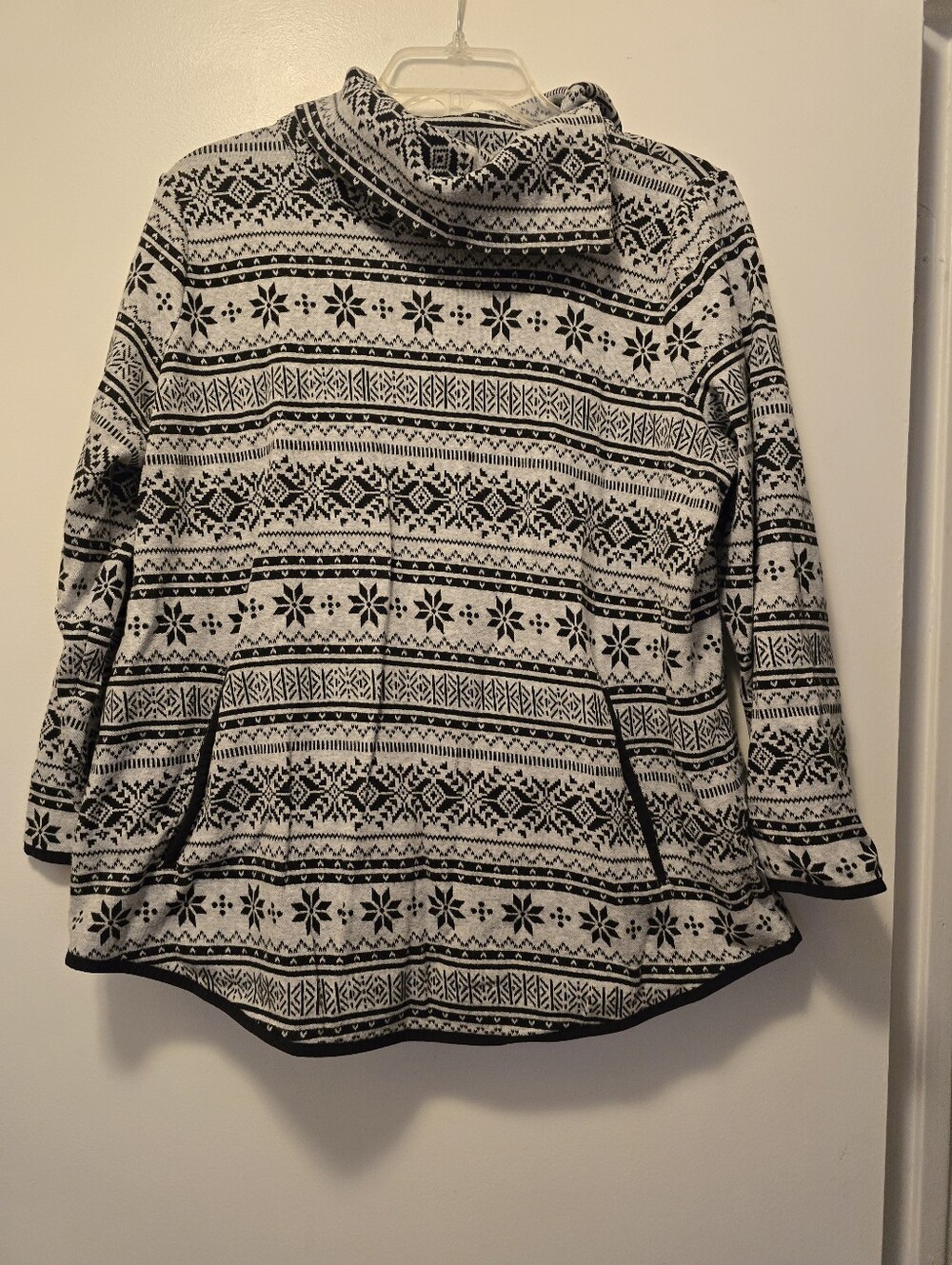 T by Talbots Nordic Fair Isle Split Cowl Neck Pullover Sweatshirt Size XLp - Picture 1 of 3